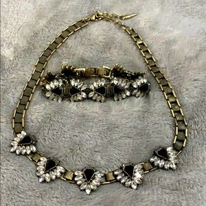 RETIRED Chloe + Isabel